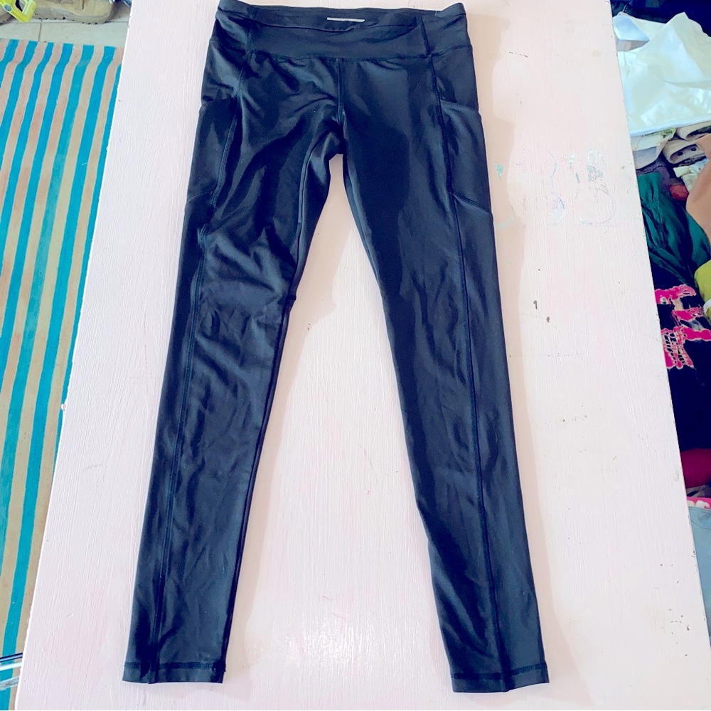 Canta Bella Black Leggings Side Pockets Heart Logo Sleek Shiny Solid Women’s M